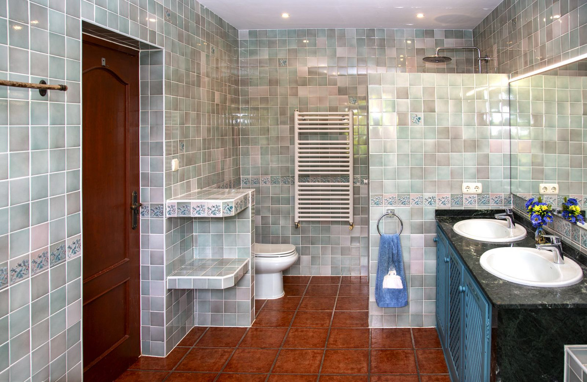 Property main view 70