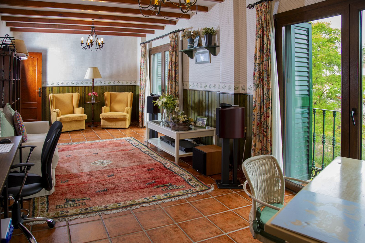 Property main view 78