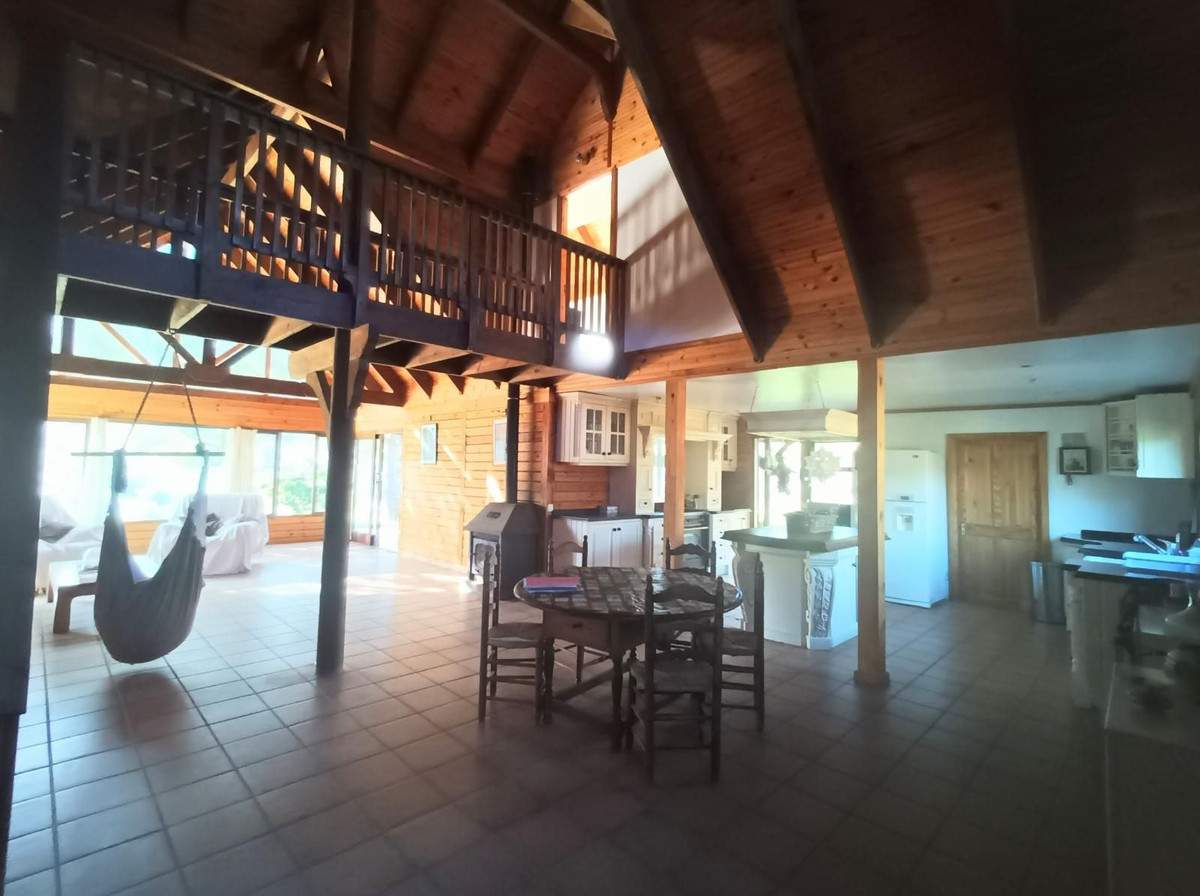 Property main view 37