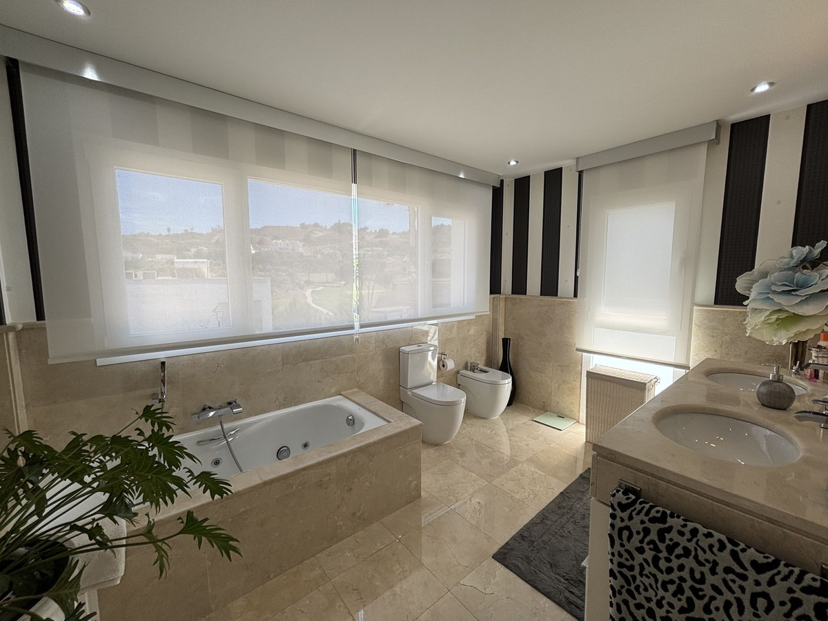 Huis te koop in La Cala Golf | 5 slaapkamers H5084113