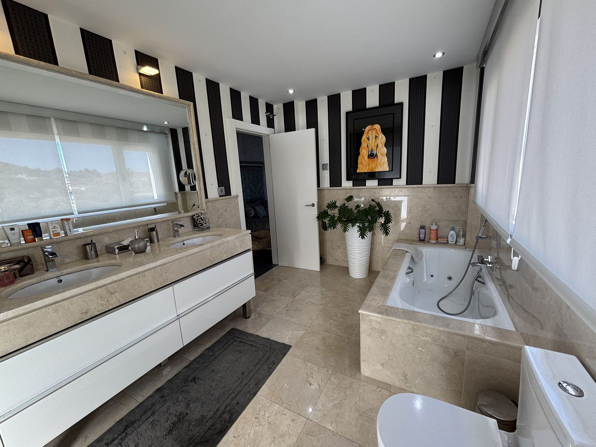 Huis te koop in La Cala Golf | 5 slaapkamers H5084113