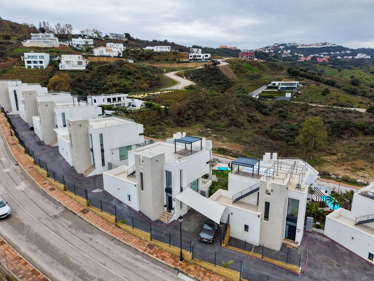 Property main view 44