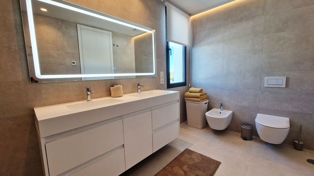 Huis te koop in La Cala Golf | 4 slaapkamers H5289649