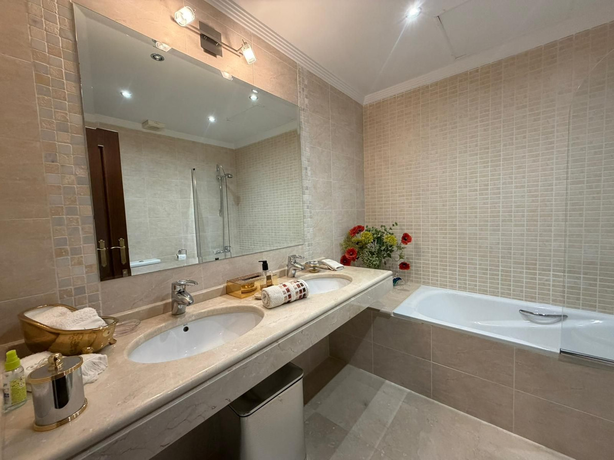 Huis te koop in La Cala Golf | 4 slaapkamers H5322664