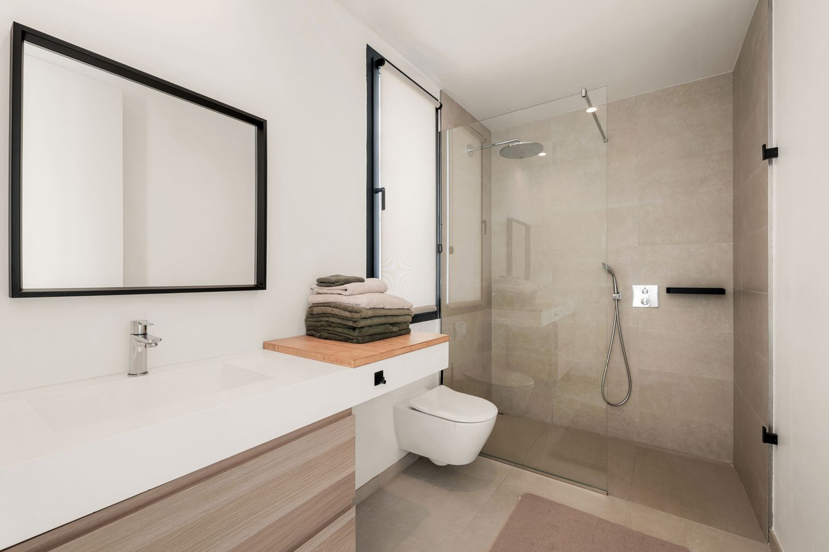 Property main view 32