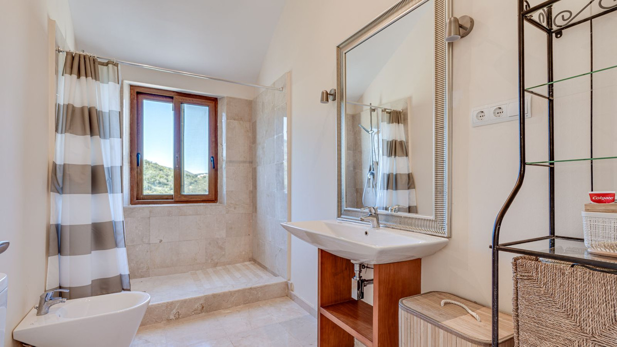 Property main view 23