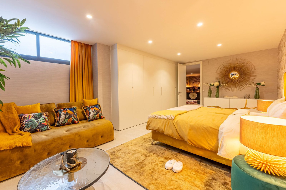 Huis te koop in La Cala Golf | 7 slaapkamers H5370100