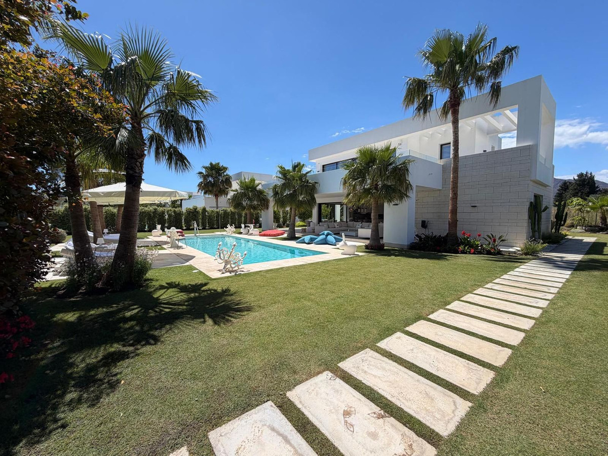 Huis te koop in La Cala Golf | 7 slaapkamers H5370100