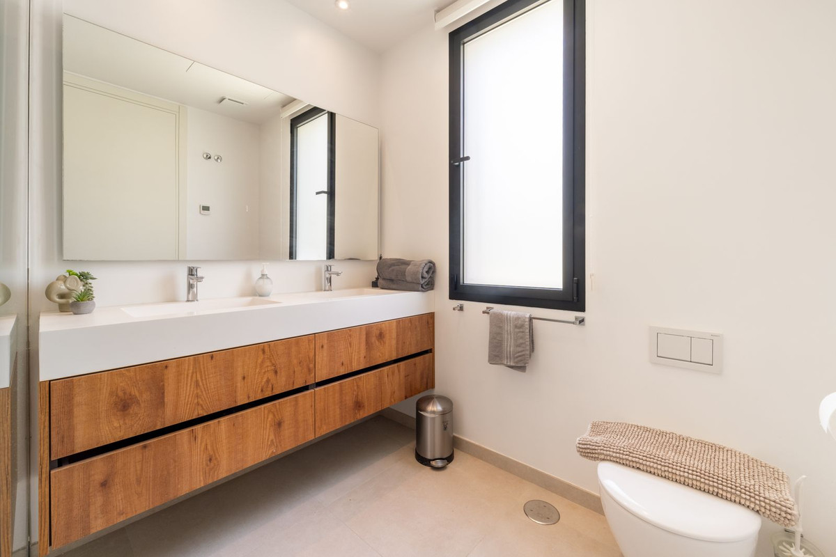 Property main view 36