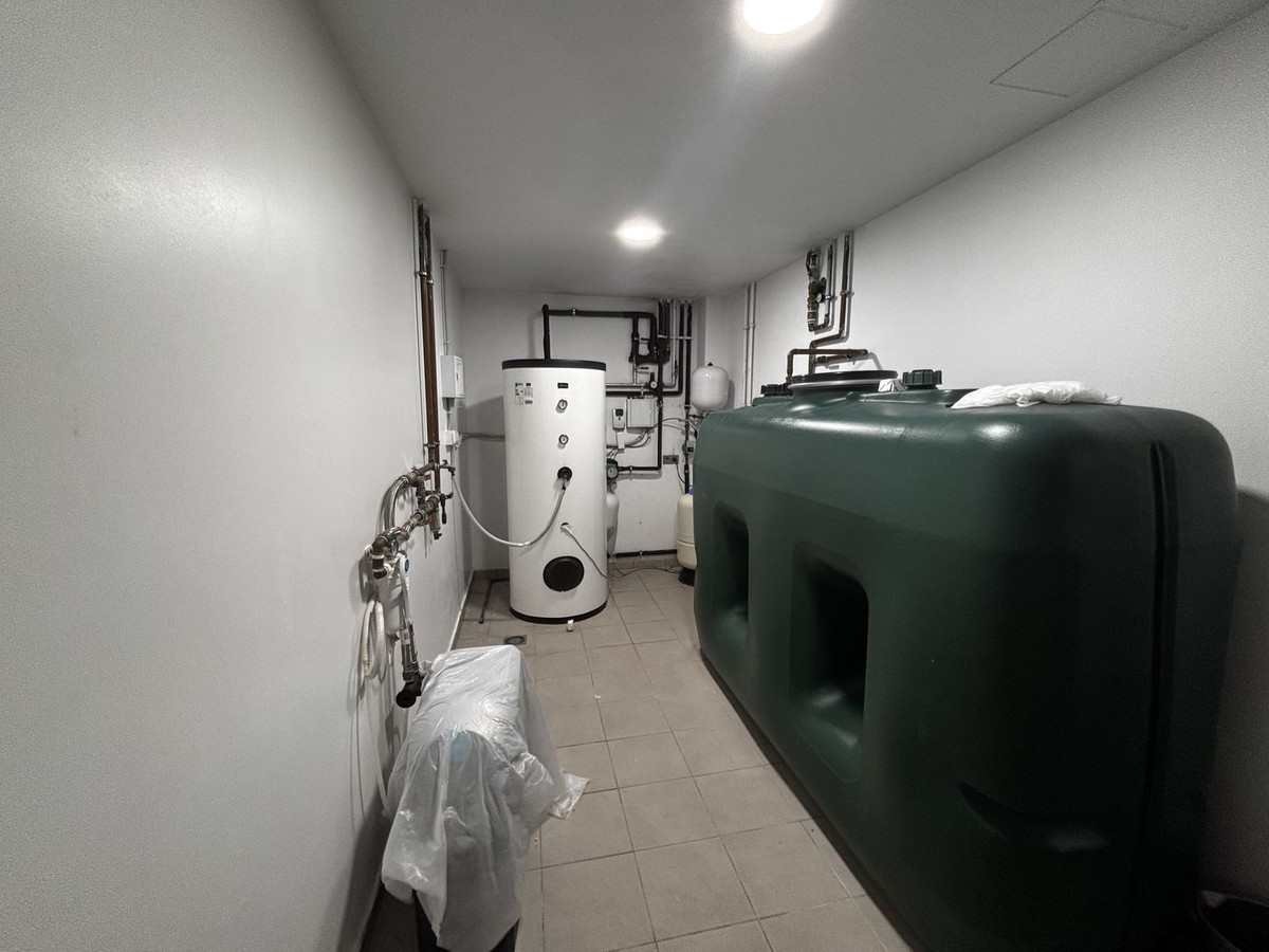 Property main view 33