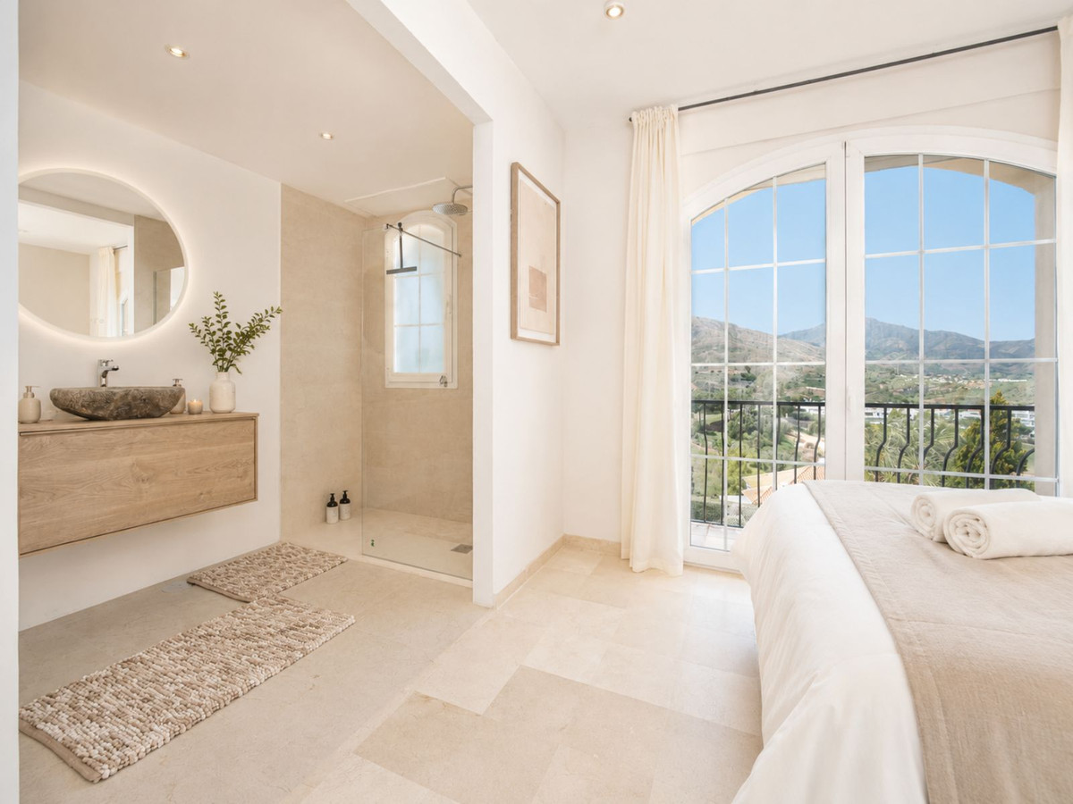 Property main view 44