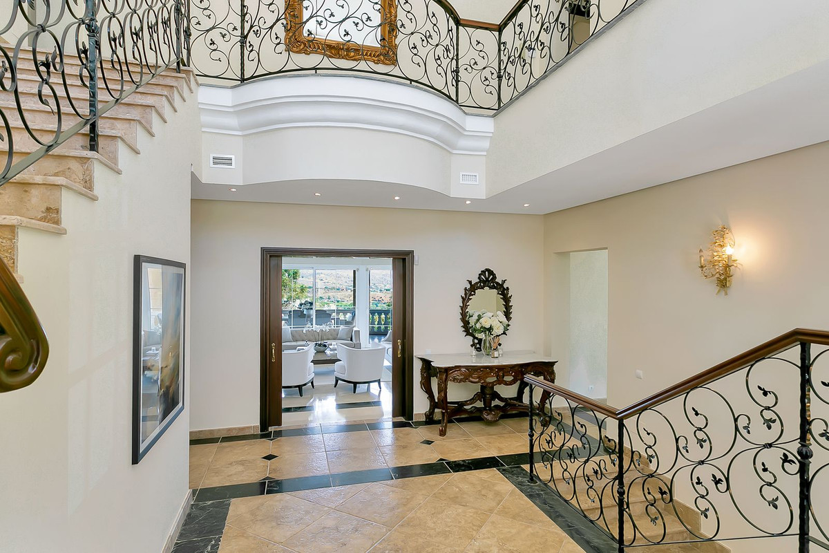 Huis te koop in La Cala Golf | 6 slaapkamers H5527597