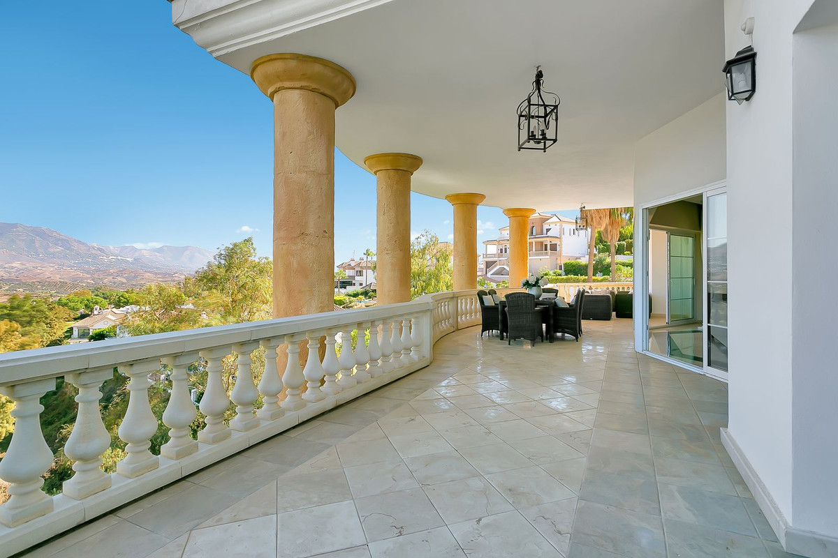 Huis te koop in La Cala Golf | 6 slaapkamers H5527597