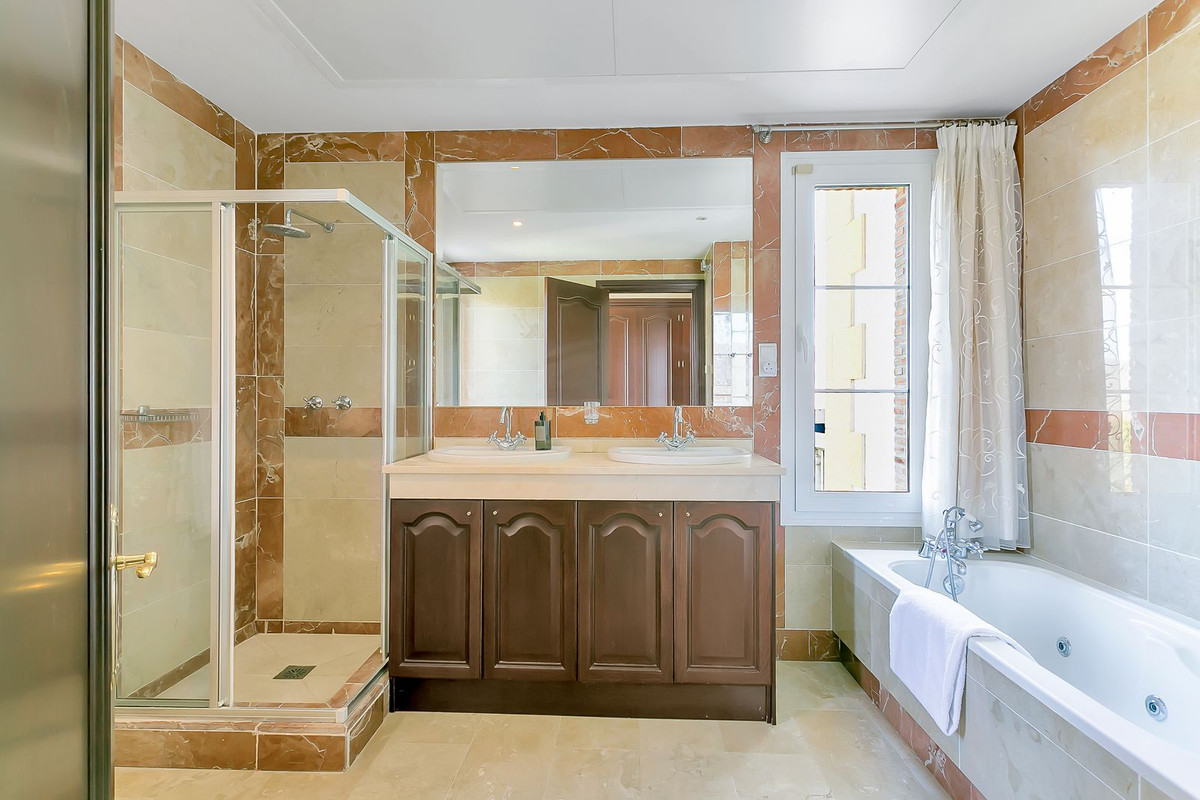 Huis te koop in La Cala Golf | 6 slaapkamers H5527597