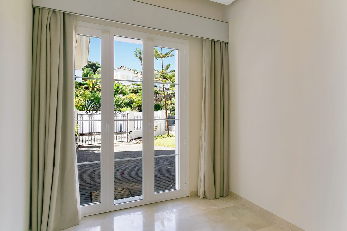 Huis te koop in La Cala Golf | 6 slaapkamers H5527597
