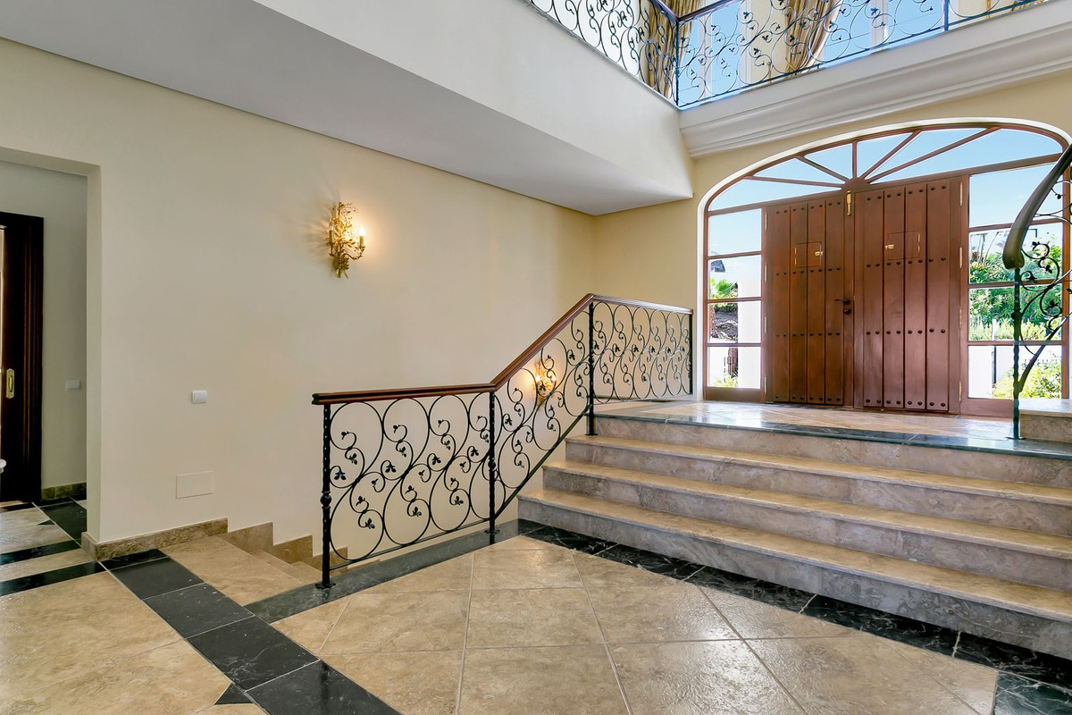 Huis te koop in La Cala Golf | 6 slaapkamers H5527597
