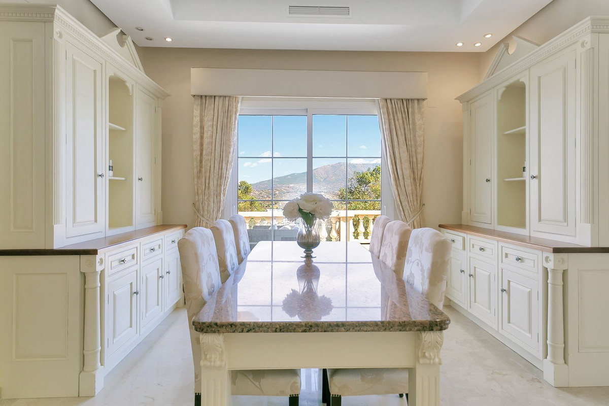 Huis te koop in La Cala Golf | 6 slaapkamers H5527597