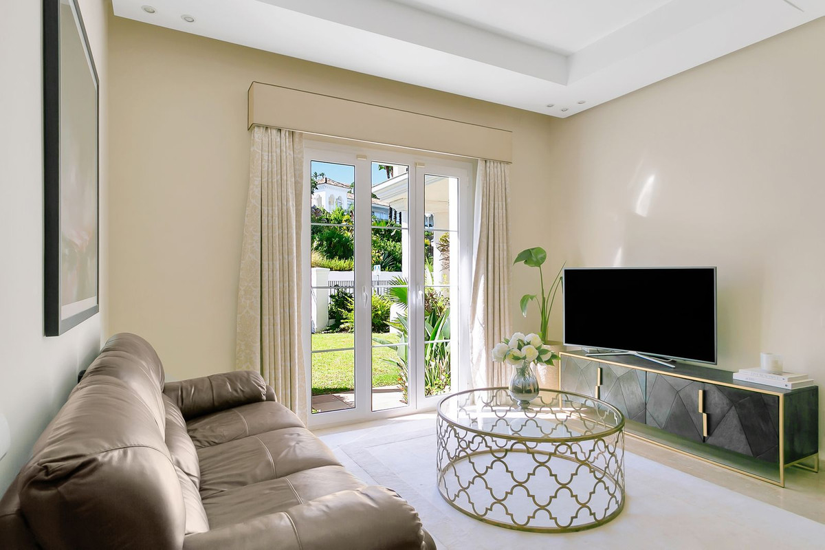 Huis te koop in La Cala Golf | 6 slaapkamers H5527597