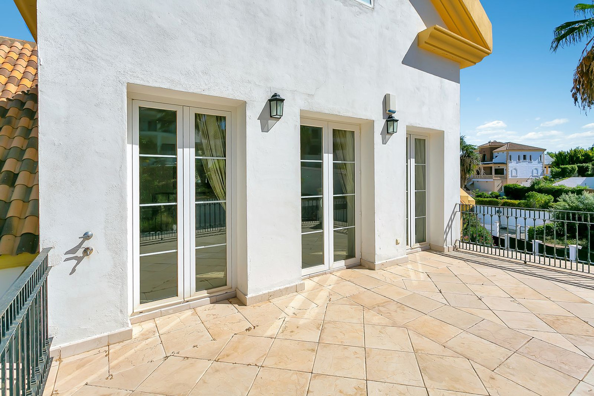 Huis te koop in La Cala Golf | 6 slaapkamers H5527597