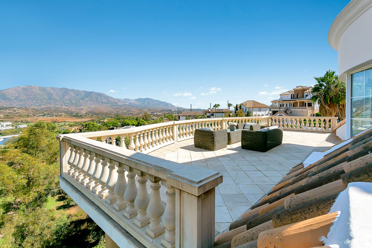 Huis te koop in La Cala Golf | 6 slaapkamers H5527597