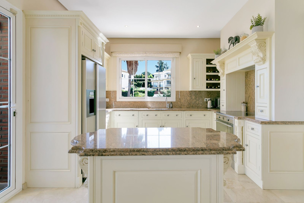 Huis te koop in La Cala Golf | 6 slaapkamers H5527597
