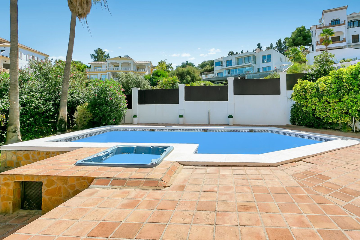 Huis te koop in La Cala Golf | 6 slaapkamers H5527597