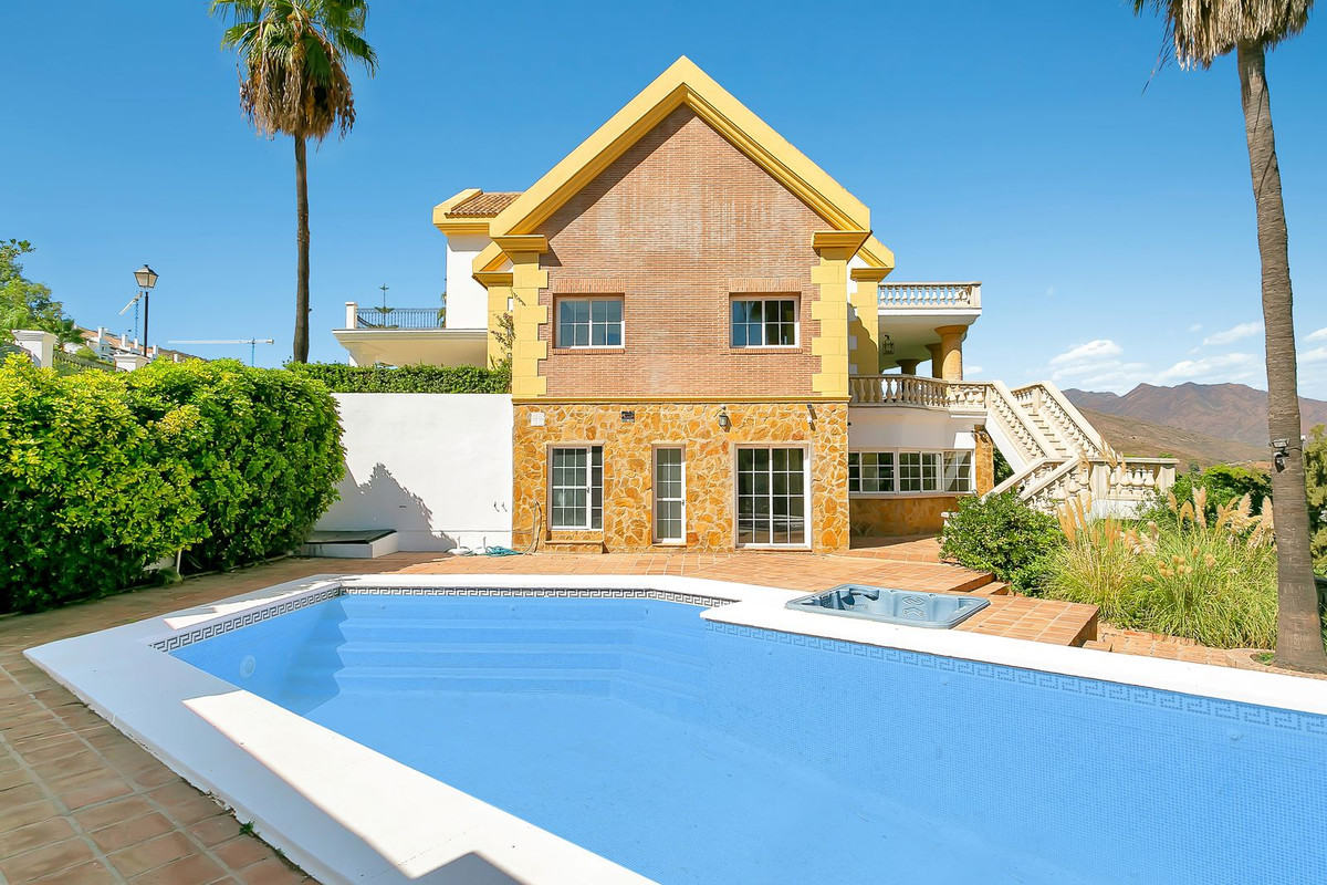Huis te koop in La Cala Golf | 6 slaapkamers H5527597