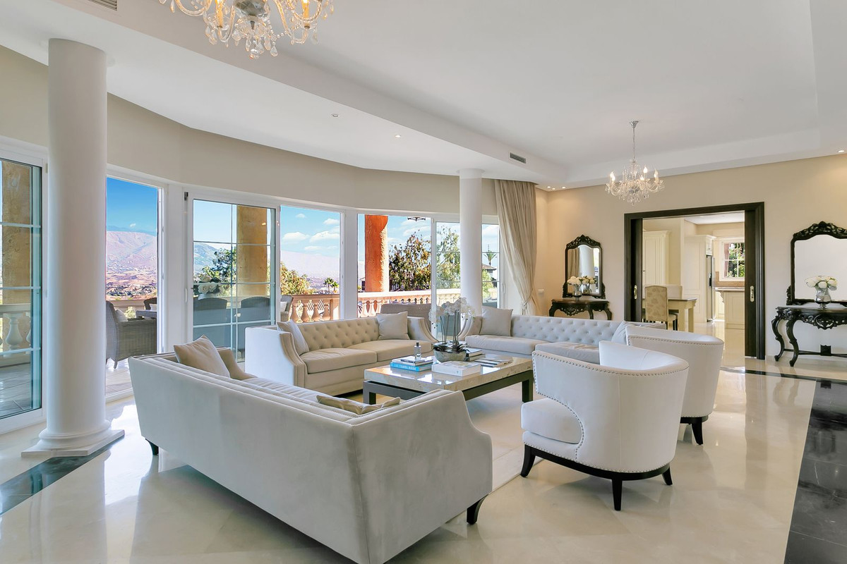 Huis te koop in La Cala Golf | 6 slaapkamers H5527597
