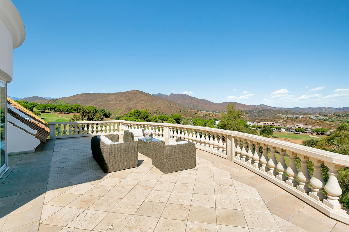 Huis te koop in La Cala Golf | 6 slaapkamers H5527597