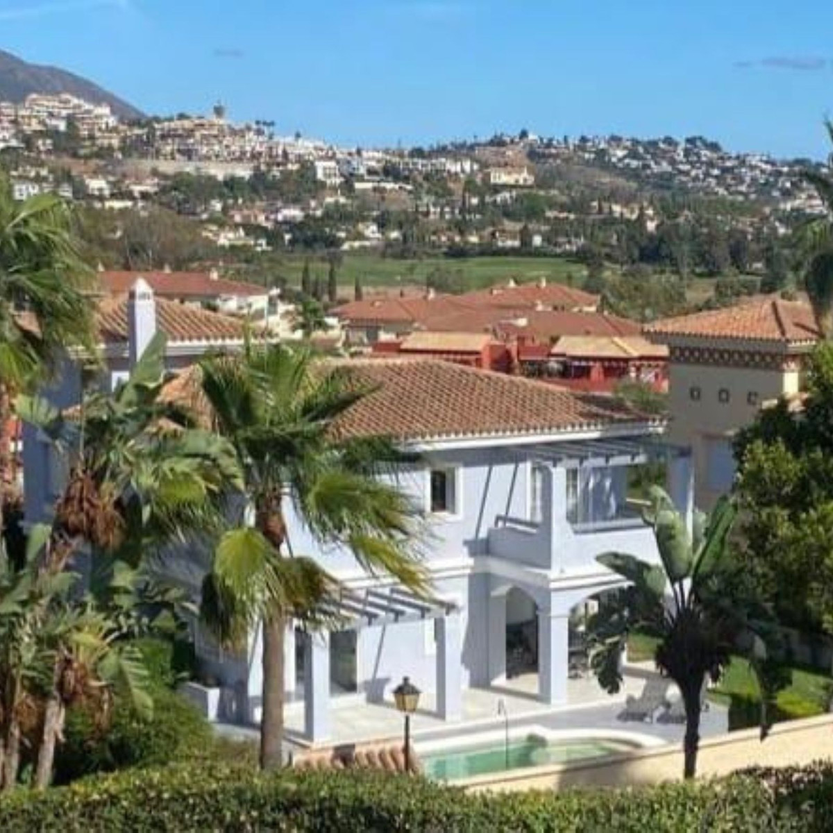 Vrijstaande Villa in La Cala Hills-1