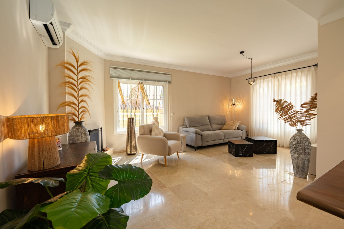 Huis te koop in La Cala Hills | 4 slaapkamers H5498092