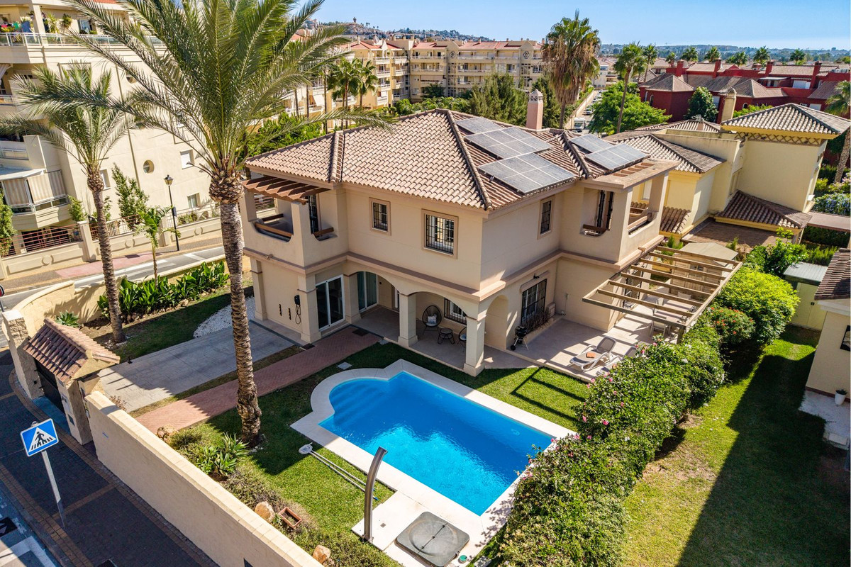Huis te koop in La Cala Hills | 4 slaapkamers H5498092