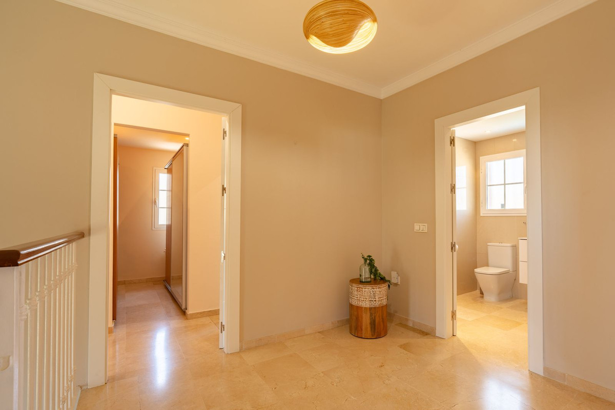 Huis te koop in La Cala Hills | 4 slaapkamers H5498092