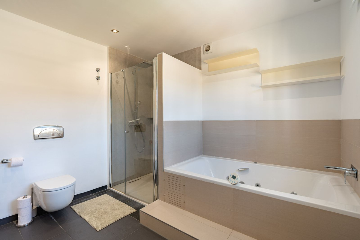 Huis te koop in La Cala Hills | 4 slaapkamers H5498092