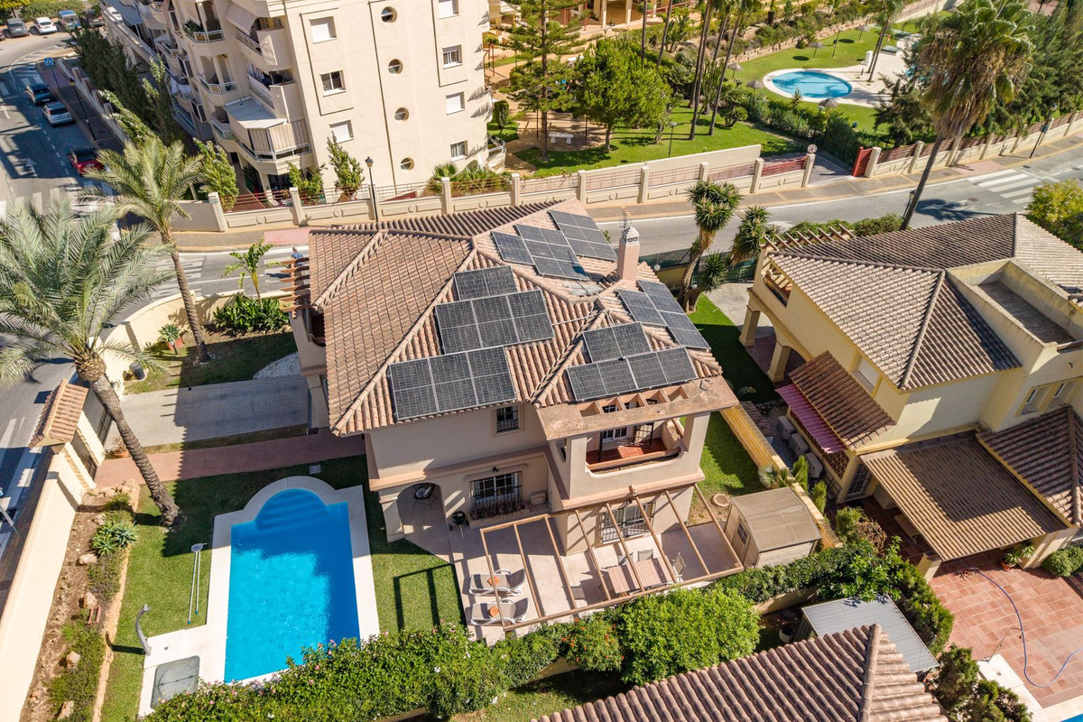 Huis te koop in La Cala Hills | 4 slaapkamers H5498092