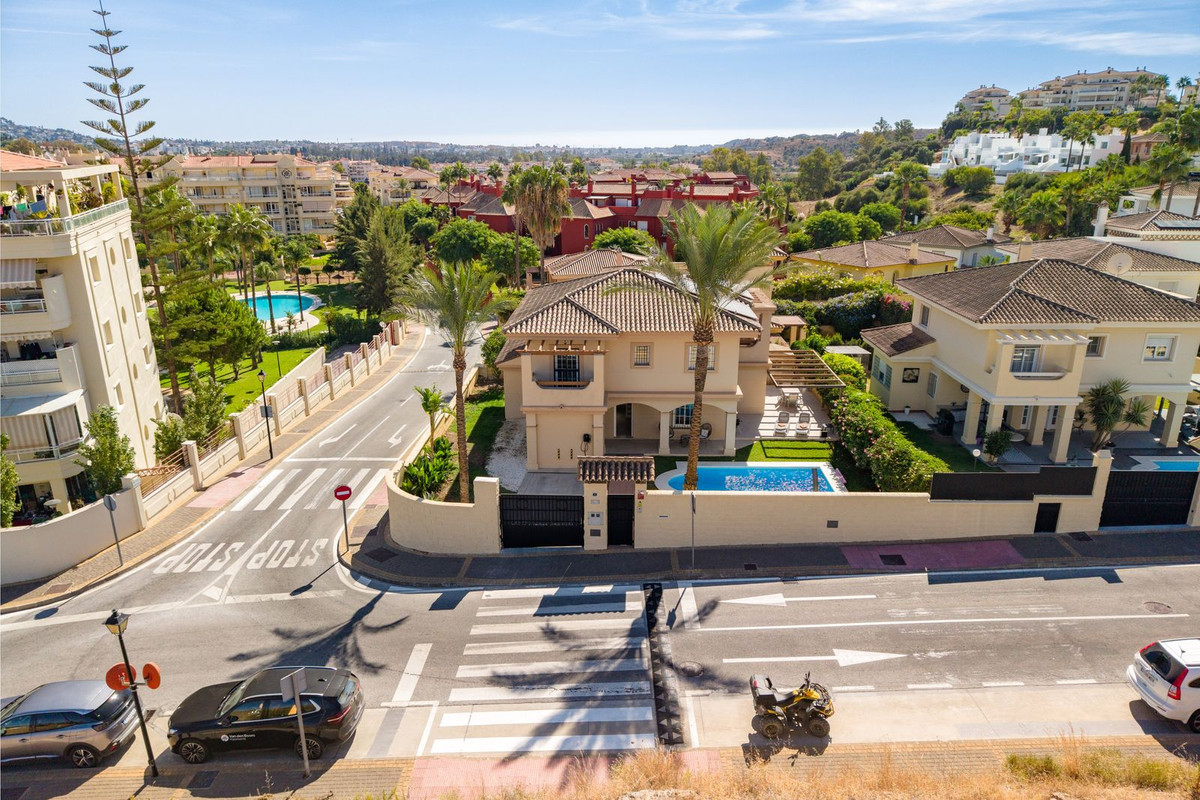 Huis te koop in La Cala Hills | 4 slaapkamers H5498092