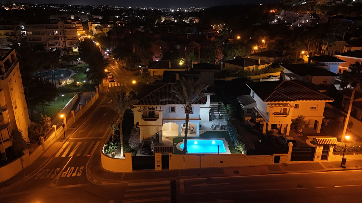 Huis te koop in La Cala Hills | 4 slaapkamers H5498092