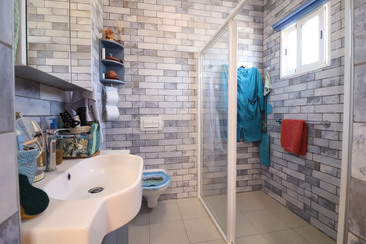 Huis te koop in La Campaneta | 3 slaapkamers H5212963