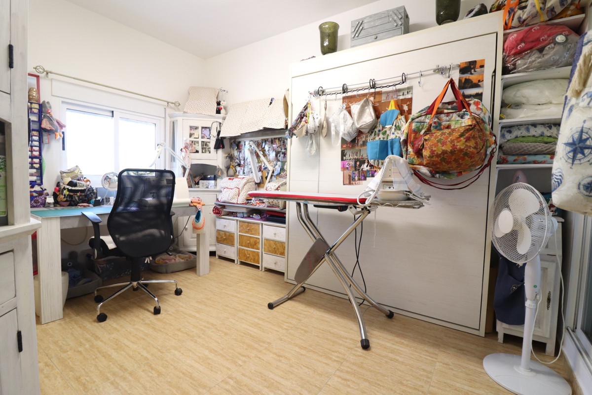 Huis te koop in La Campaneta | 3 slaapkamers H5212963