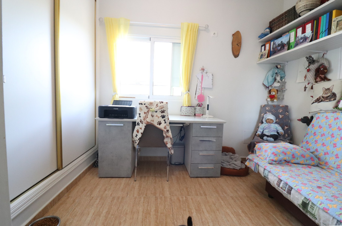 Huis te koop in La Campaneta | 3 slaapkamers H5212963