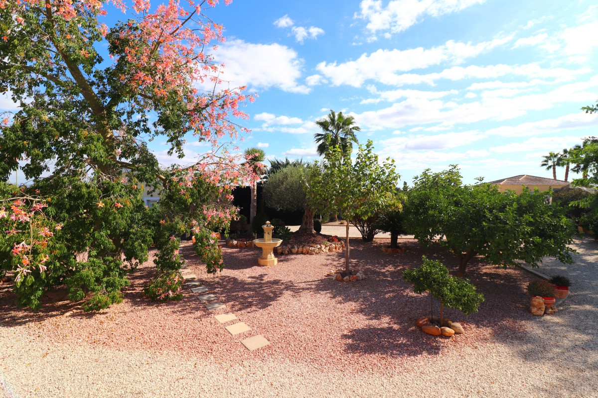 Huis te koop in La Campaneta | 3 slaapkamers H5212963