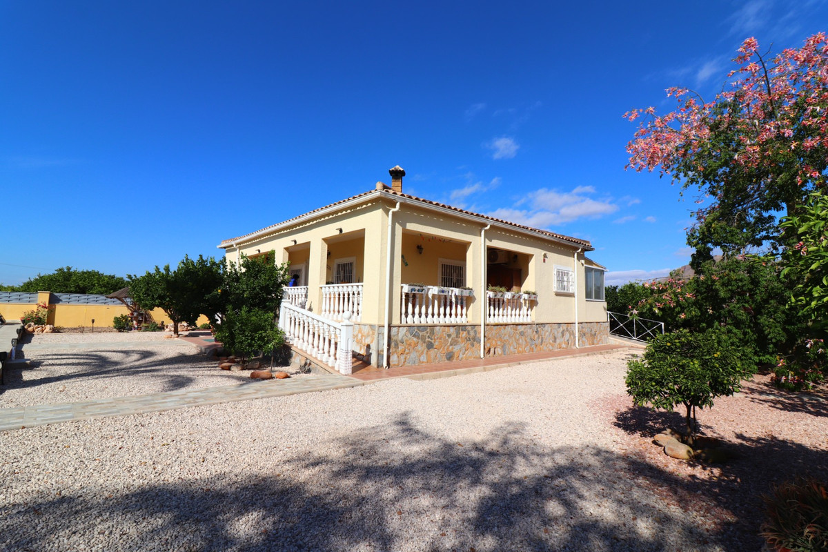 Huis te koop in La Campaneta | 3 slaapkamers H5212963
