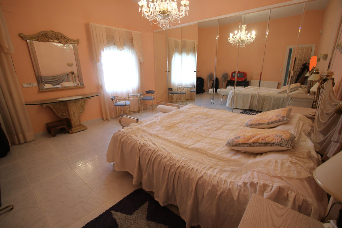 Huis te koop in la Canuta | 4 slaapkamers H4229155