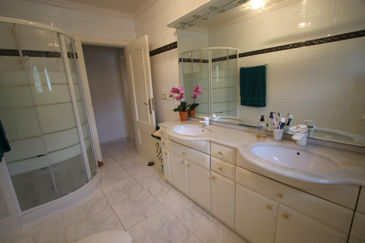 Huis te koop in la Canuta | 4 slaapkamers H4229155