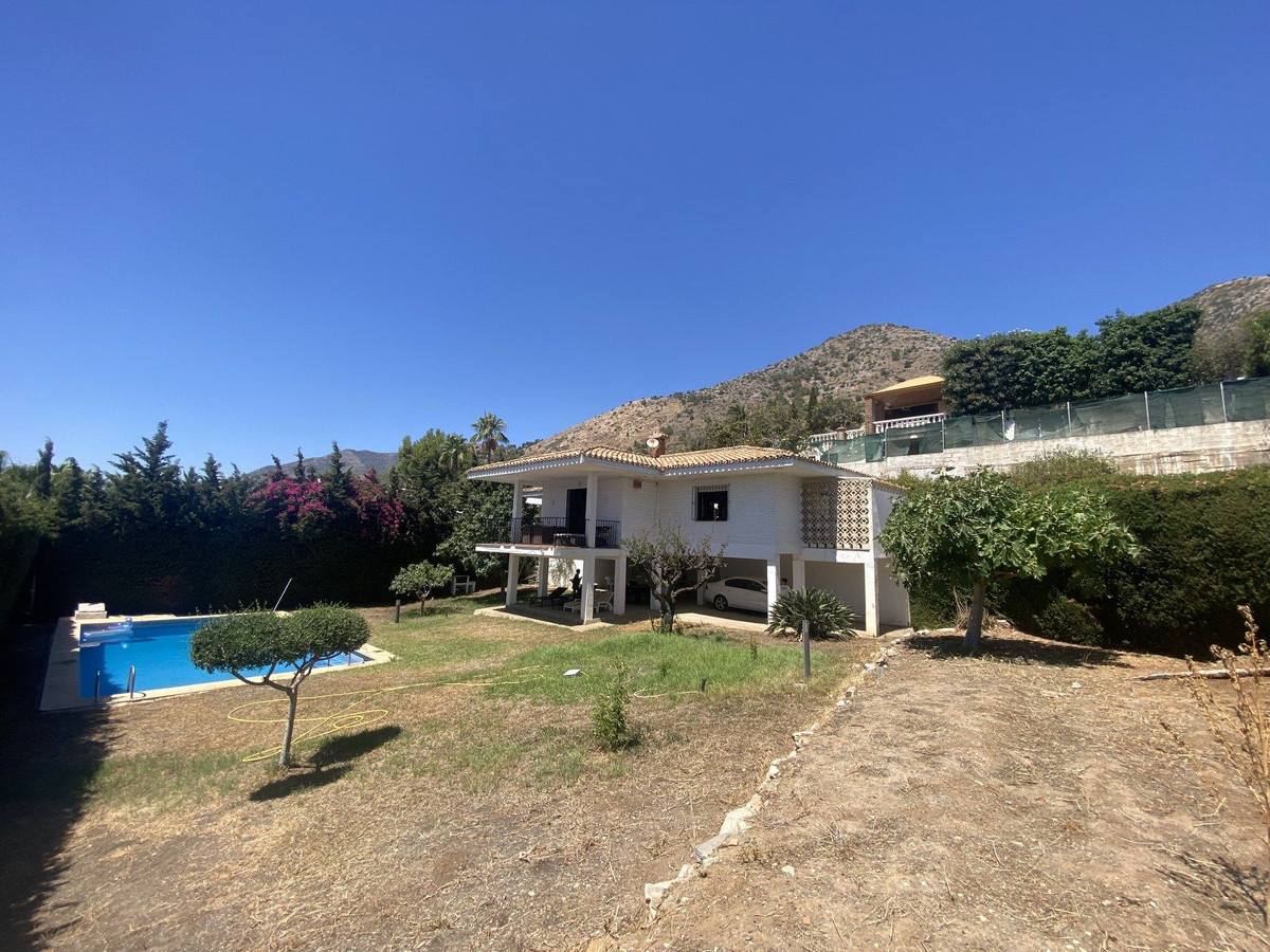 Vrijstaande Villa in La Capellania-1