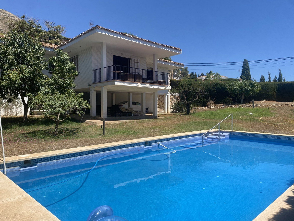 Vrijstaande Villa in La Capellania-3