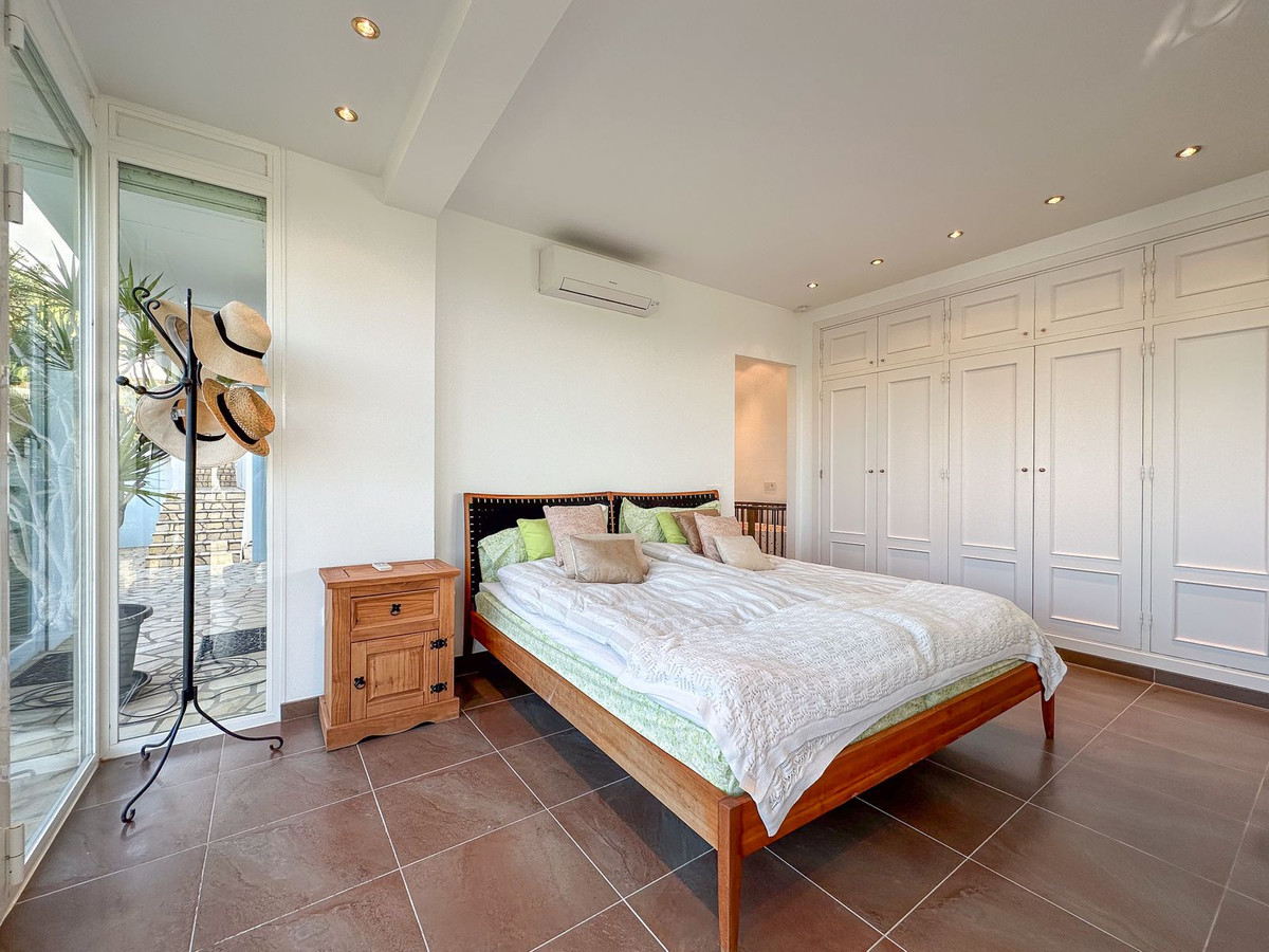 Vrijstaande Villa in La Capellania-18