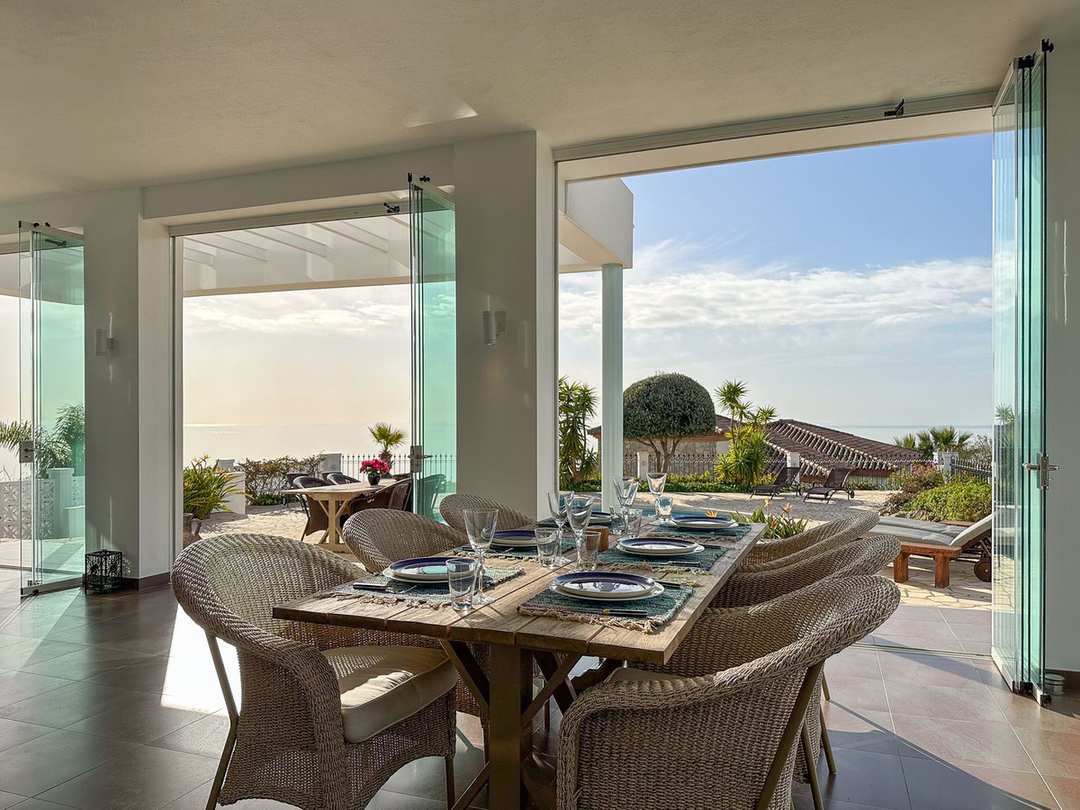 Vrijstaande Villa in La Capellania-9