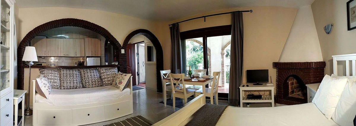 Geschakelde Woning in La Capellania-10
