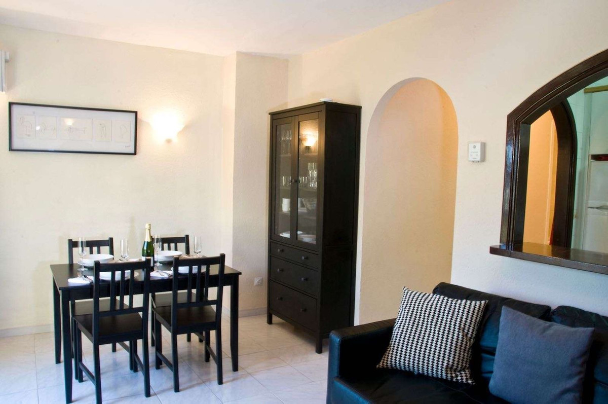 Geschakelde Woning in La Capellania-23